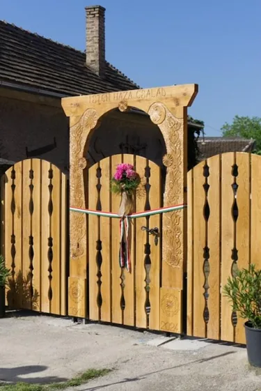 Képek 2026