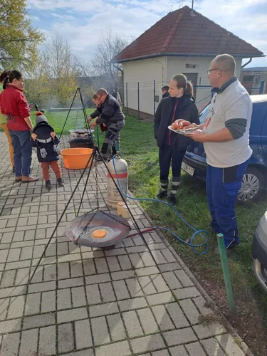 Hajmáskéri Vigadalom, III. Kolbászkészítő Verseny 