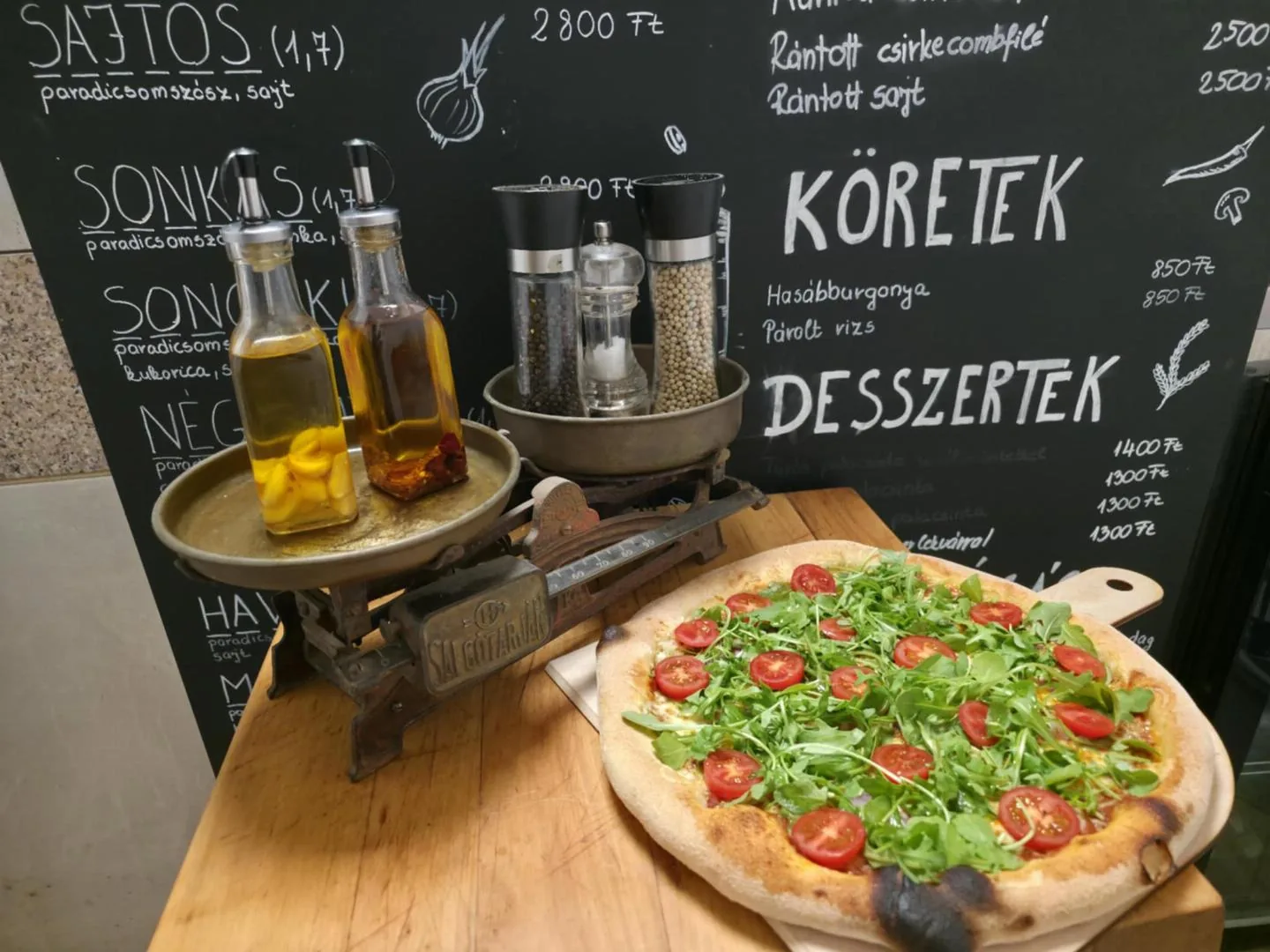Ételek