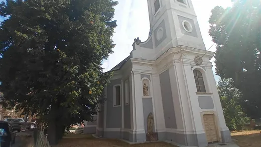 'Szentháromság Templom' cikk borítóképe