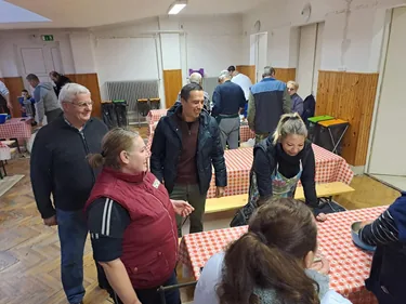 Hajmáskéri Vigadalom, III. Kolbászkészítő Verseny 